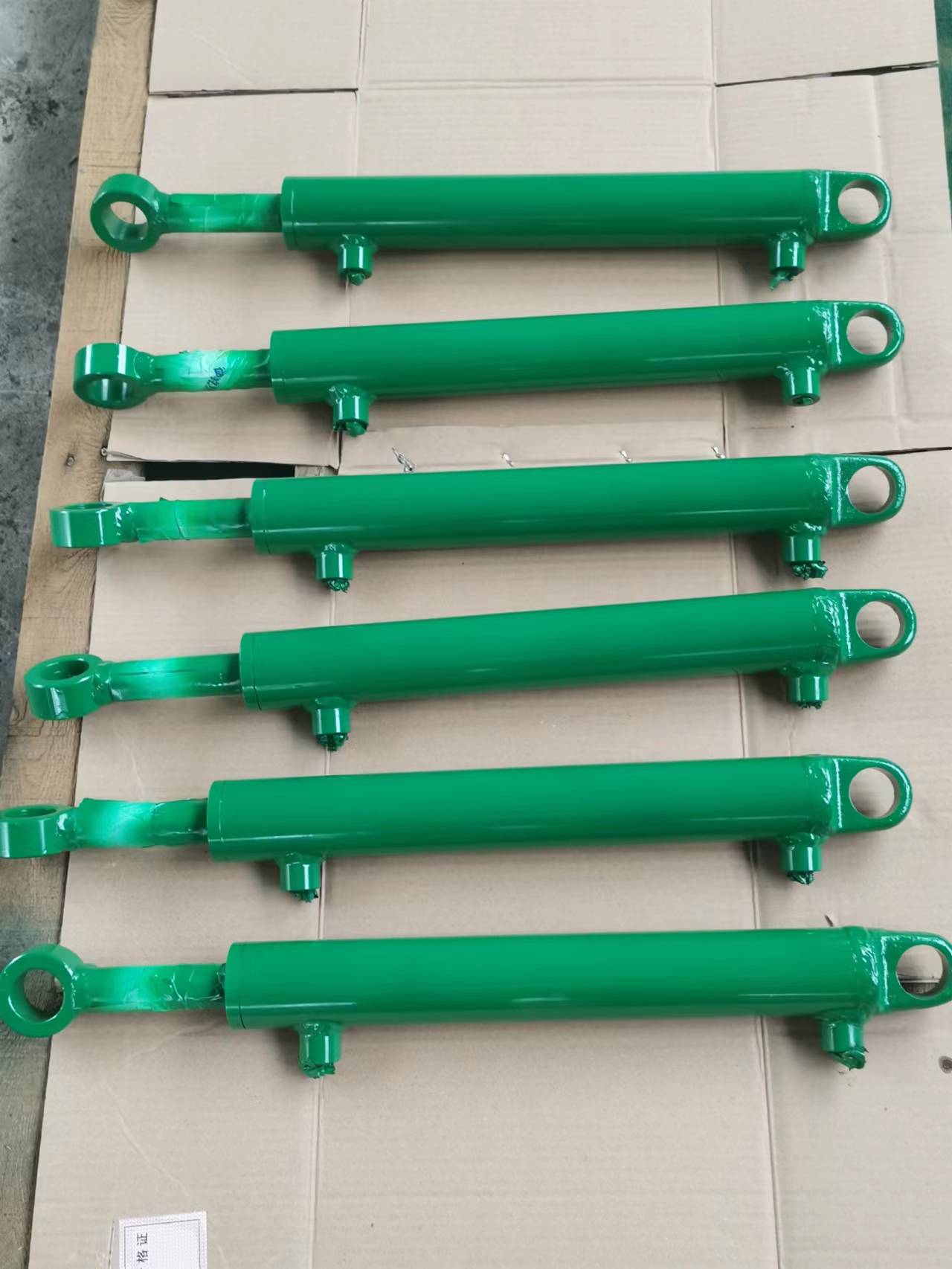 油缸液壓油缸(圖1) ab8ae6276511ed24926f13c80e9832b.jpg