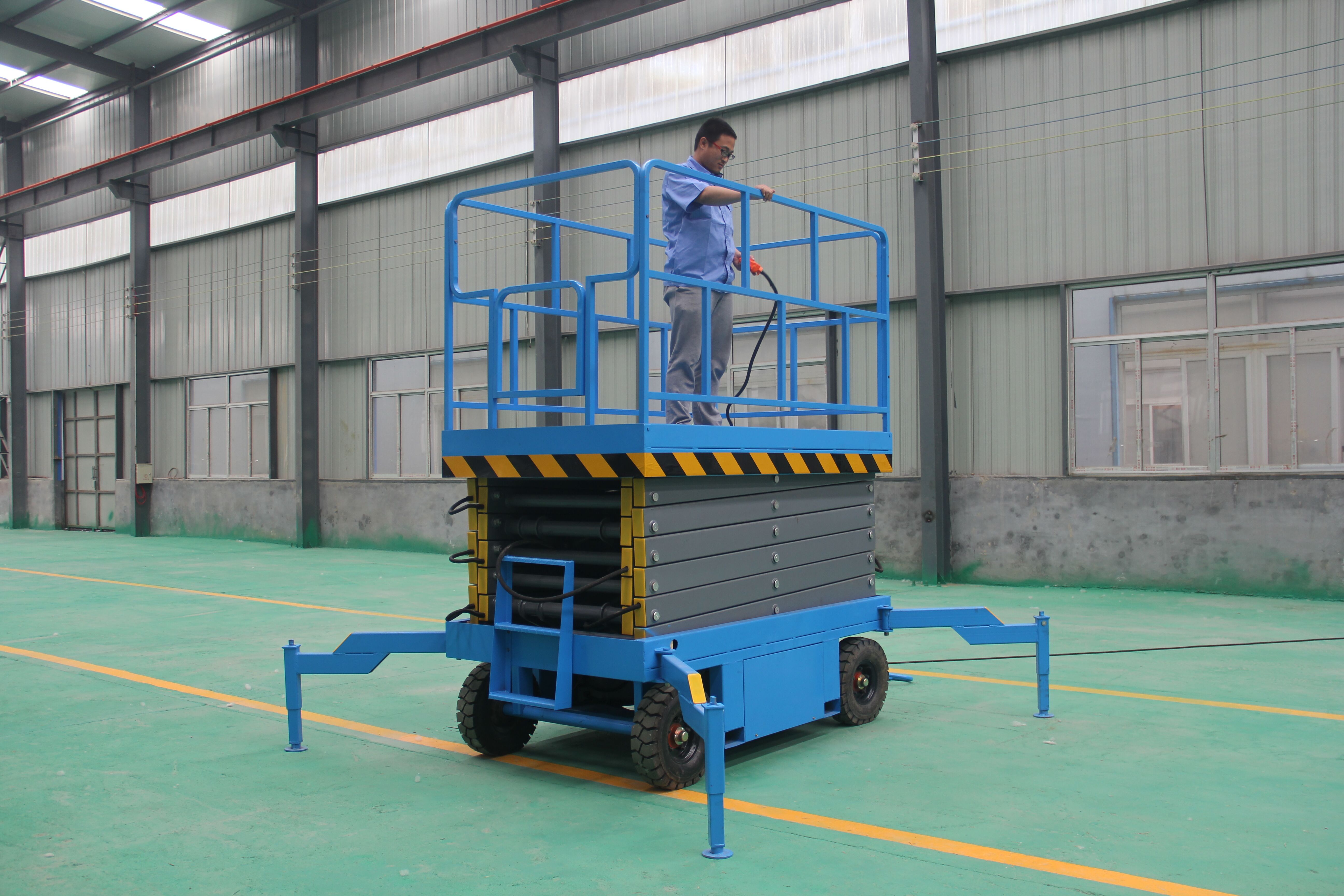 液壓油質(zhì)量好壞對升降機(jī)的影響(圖1) \