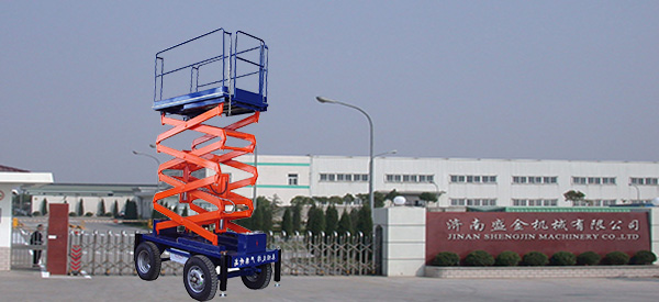 濟(jì)南盛金機(jī)械淺談升降機(jī)的電動升降機(jī)(圖1) \