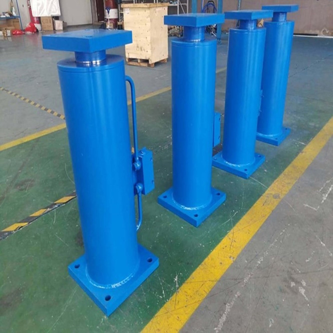 液壓油缸漏油的原因(圖3) 液壓油缸漏油的原因(圖3)